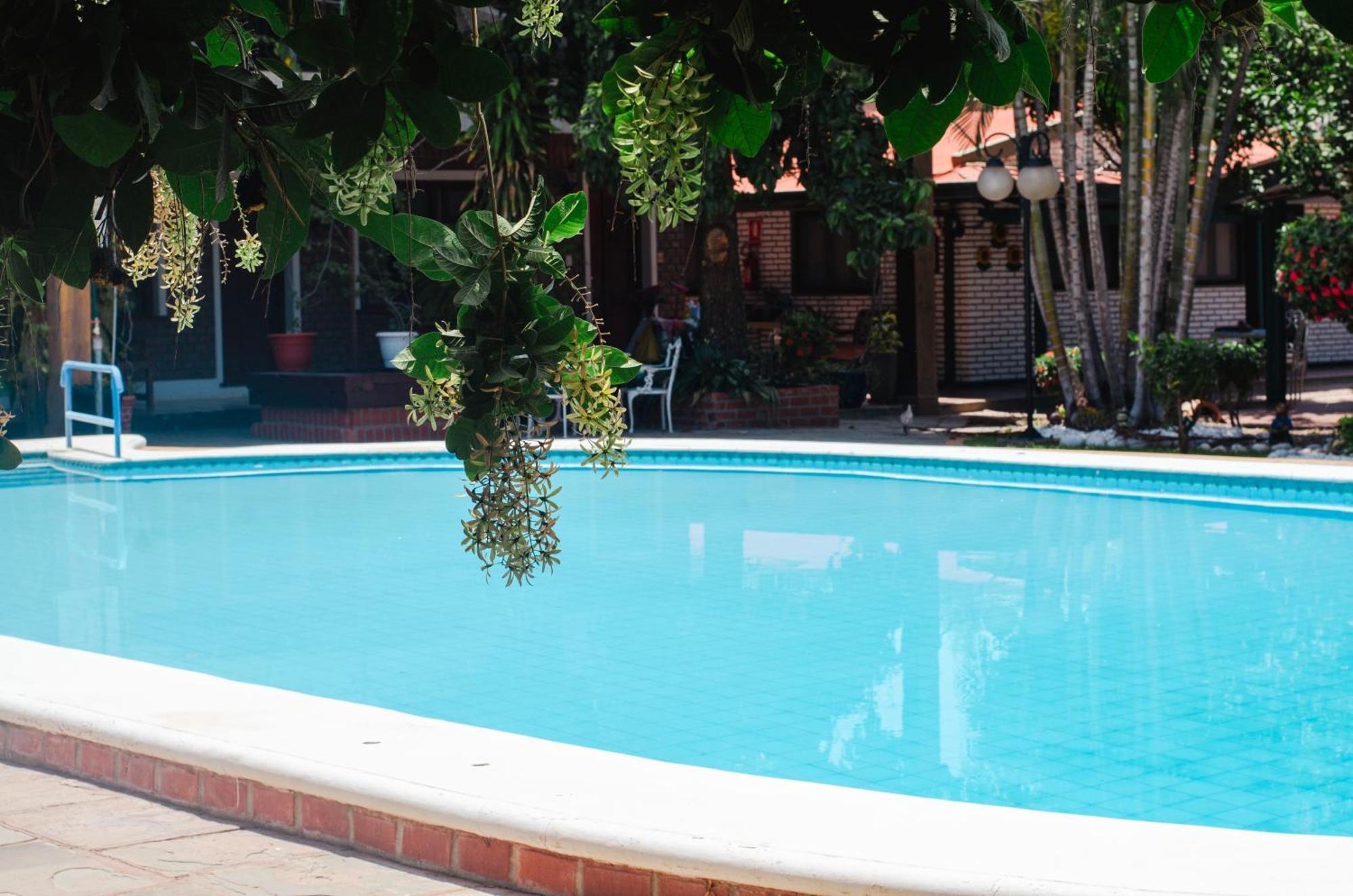 Hotel Boutique El Rancho Olivo Villamontes Exterior photo